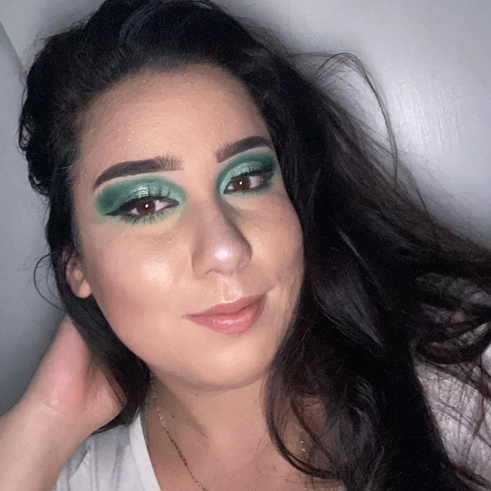 Meet your Posher, Brenda